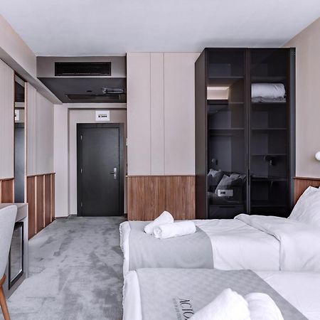 Actor Hotel Suto Orizari Ngoại thất bức ảnh
