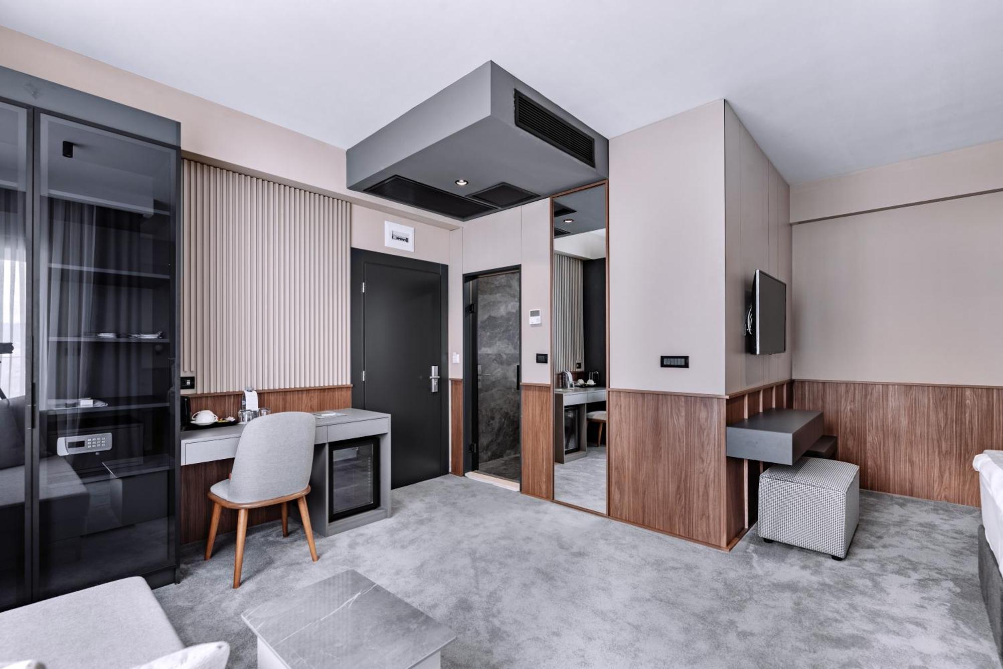 Actor Hotel Suto Orizari Ngoại thất bức ảnh